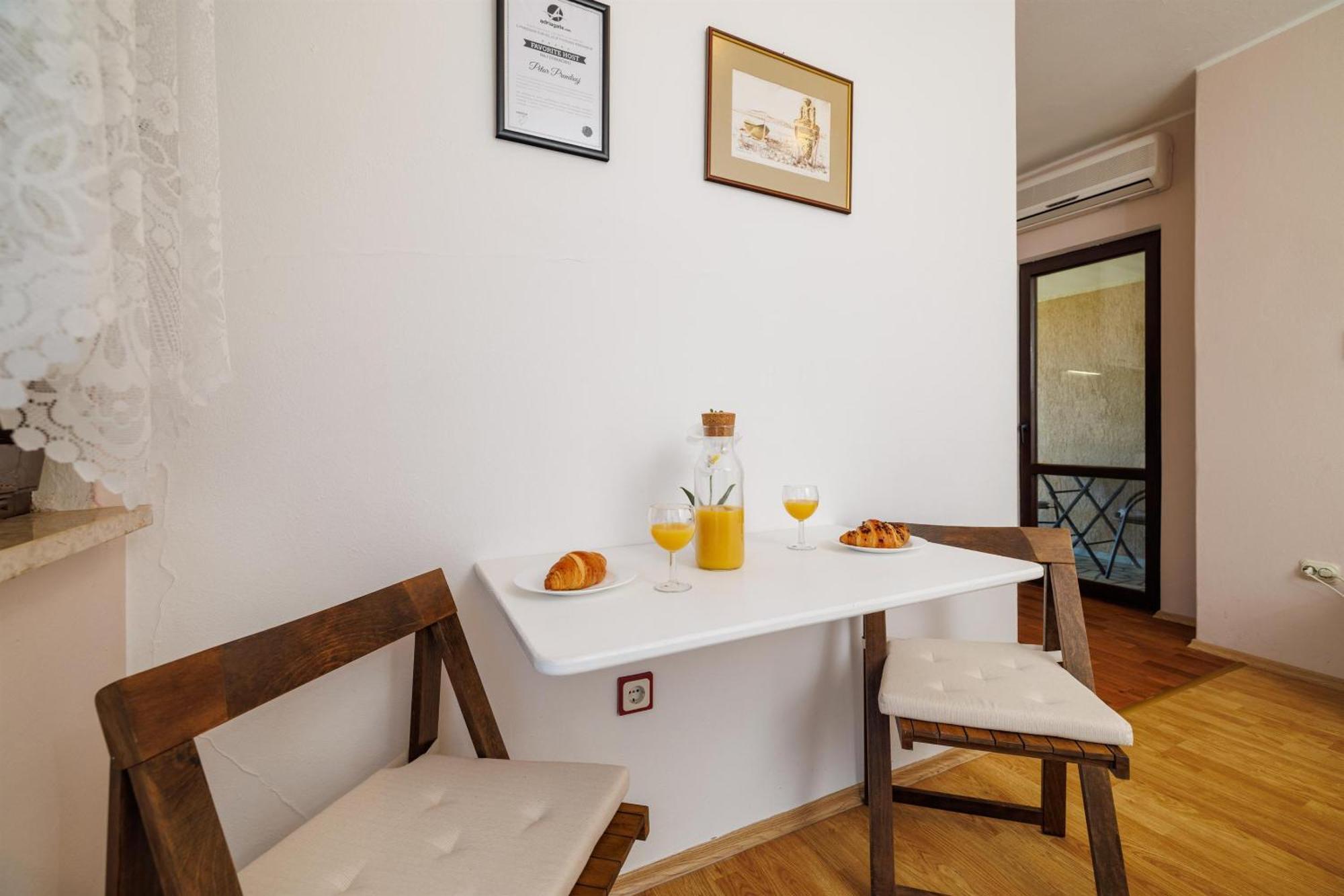 Apartment Petar Poljice Buitenkant foto