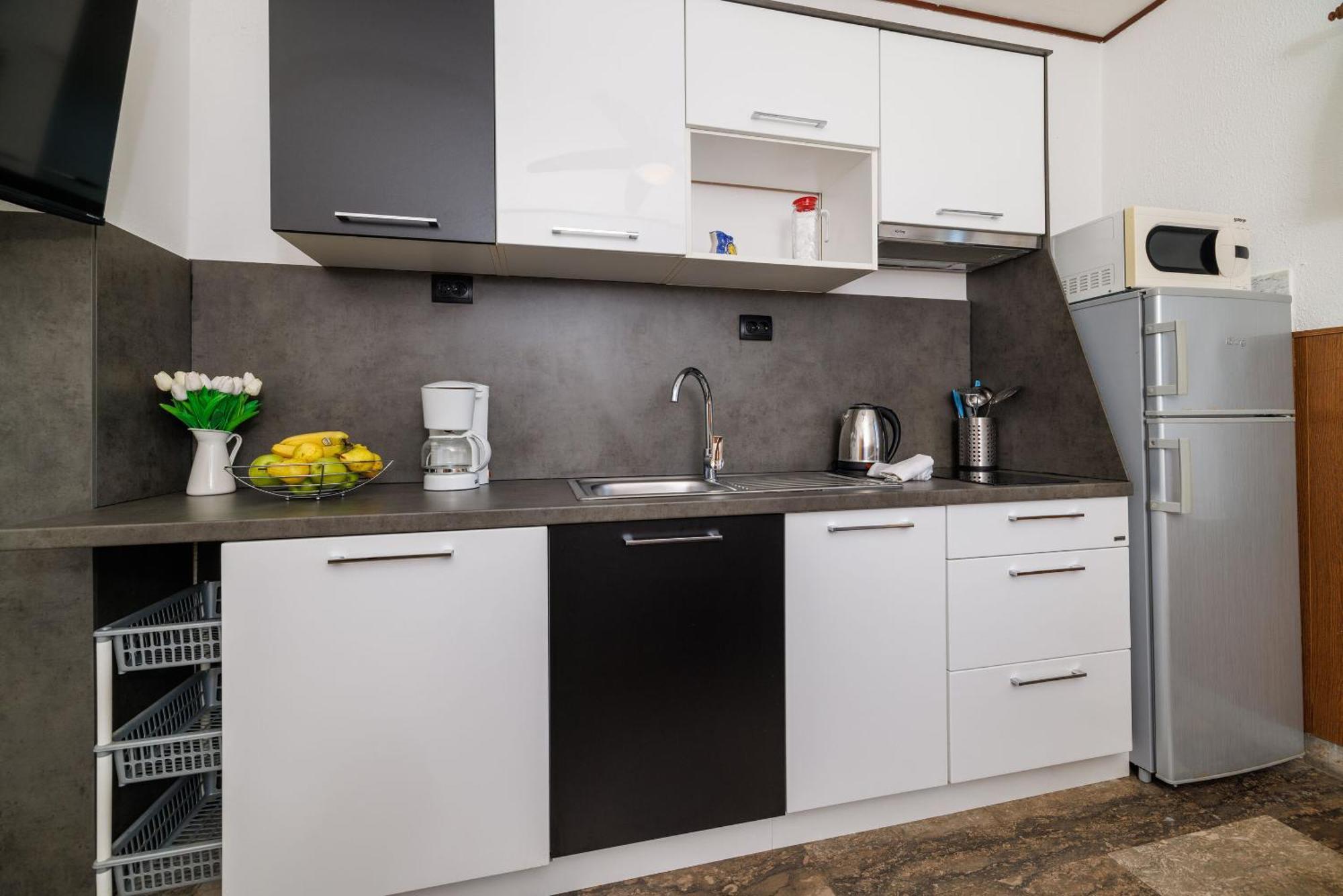 Apartment Petar Poljice Buitenkant foto
