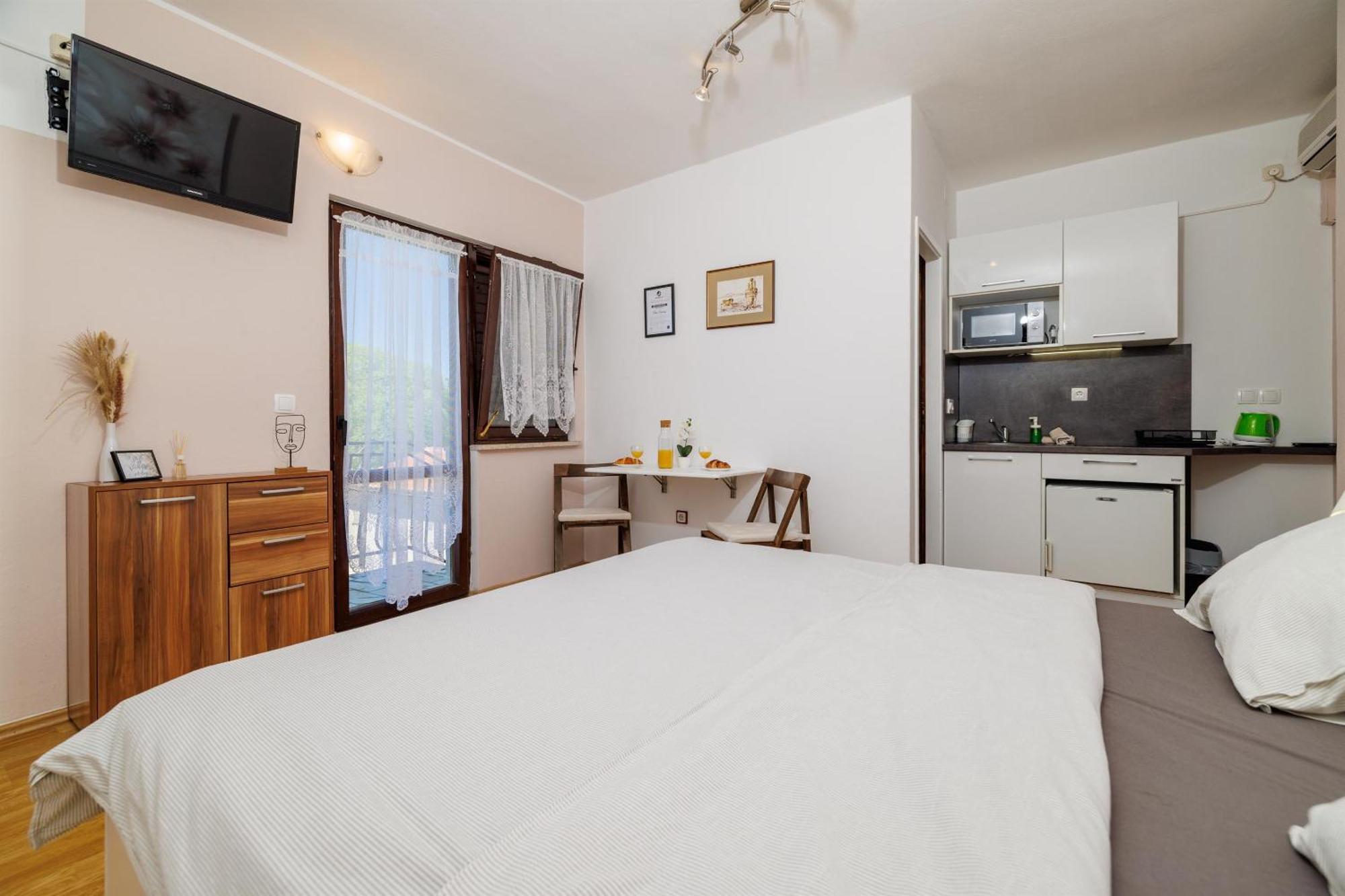 Apartment Petar Poljice Buitenkant foto