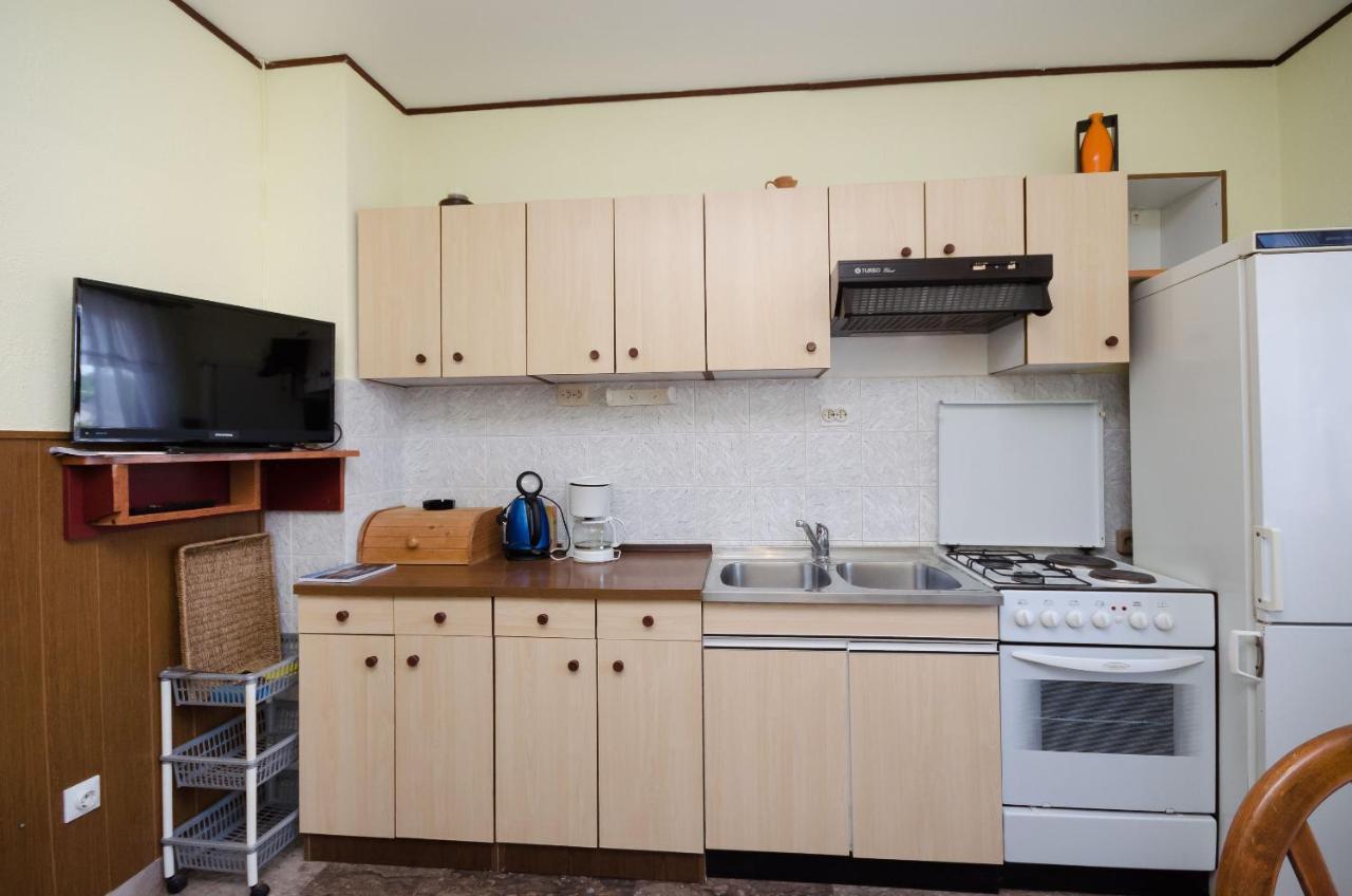 Apartment Petar Poljice Buitenkant foto